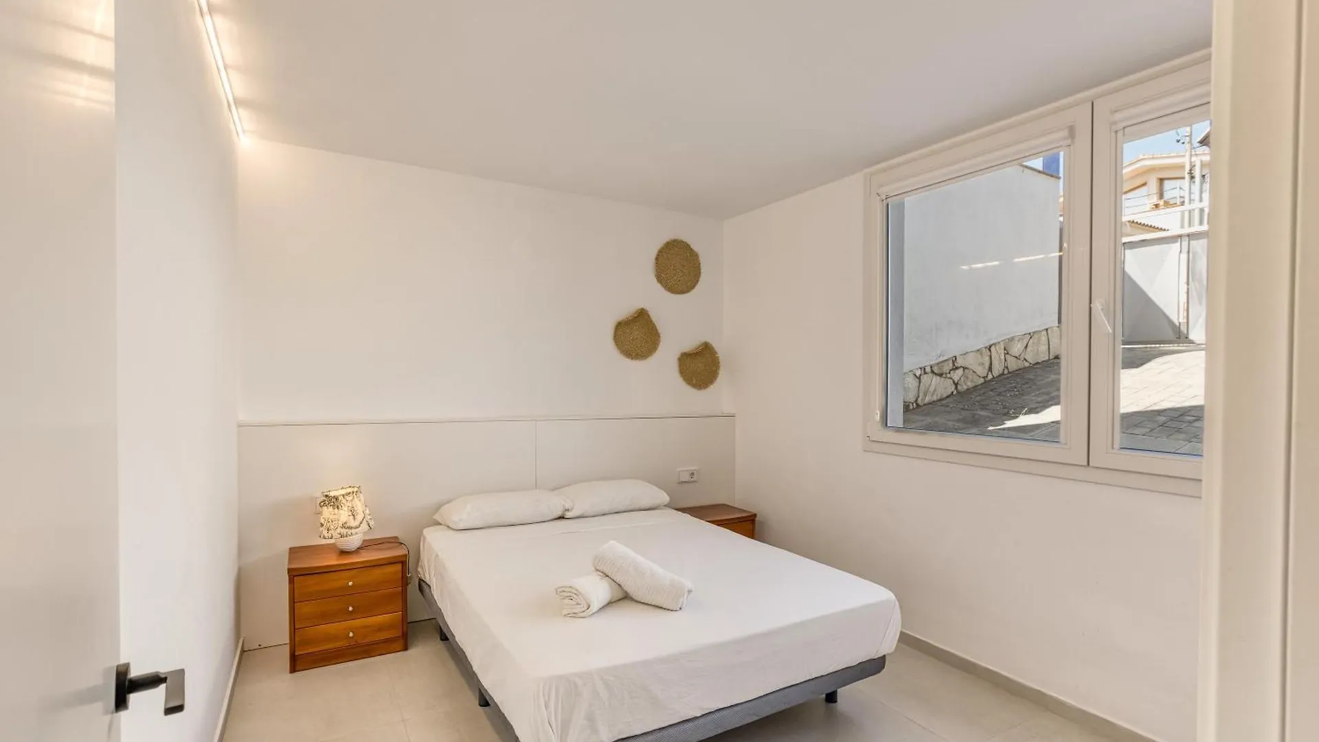 Apartamento L'Escala - Bajos